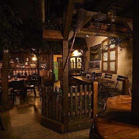 Pension Ruessel-Pub Зангерхаузен Екстериор снимка