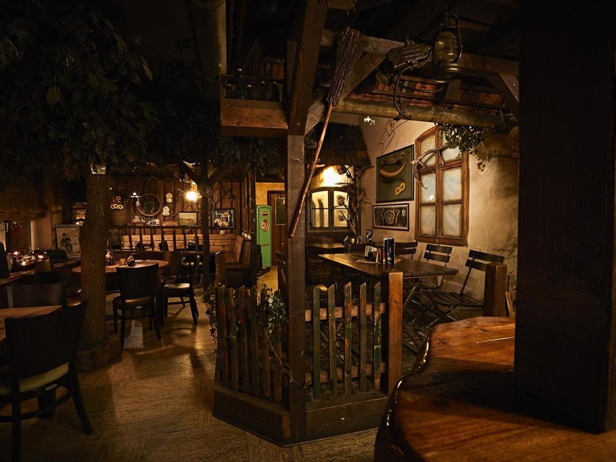 Pension Ruessel-Pub Зангерхаузен Екстериор снимка